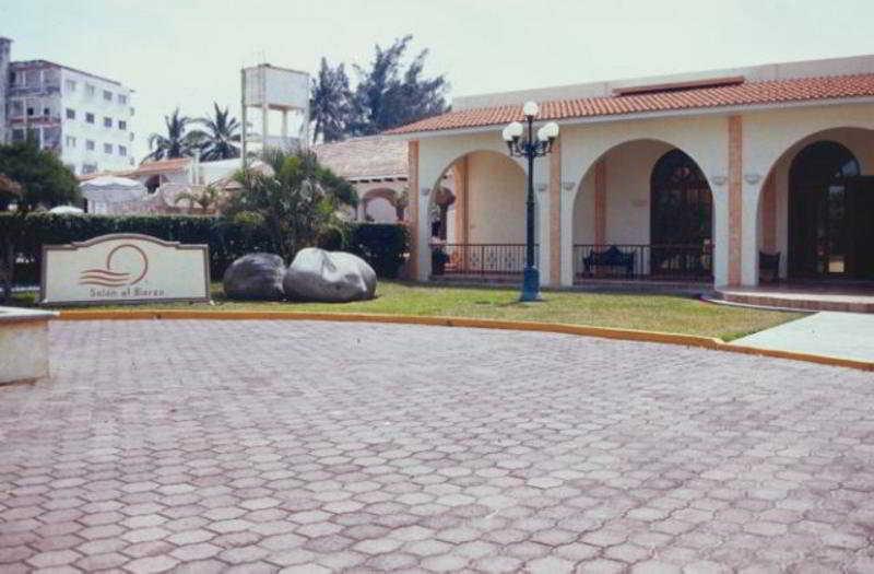 Villa Del Mar Grace Bay Exterior photo
