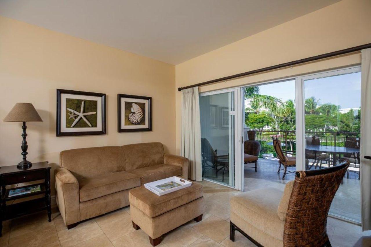 Villa Del Mar Grace Bay Exterior photo