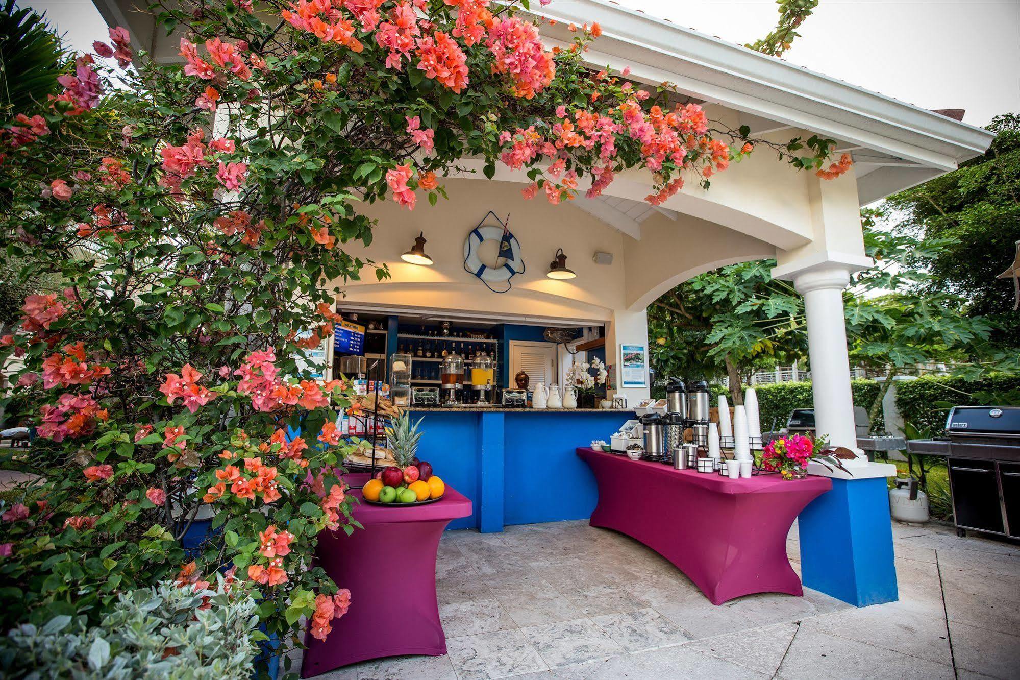Villa Del Mar Grace Bay Exterior photo