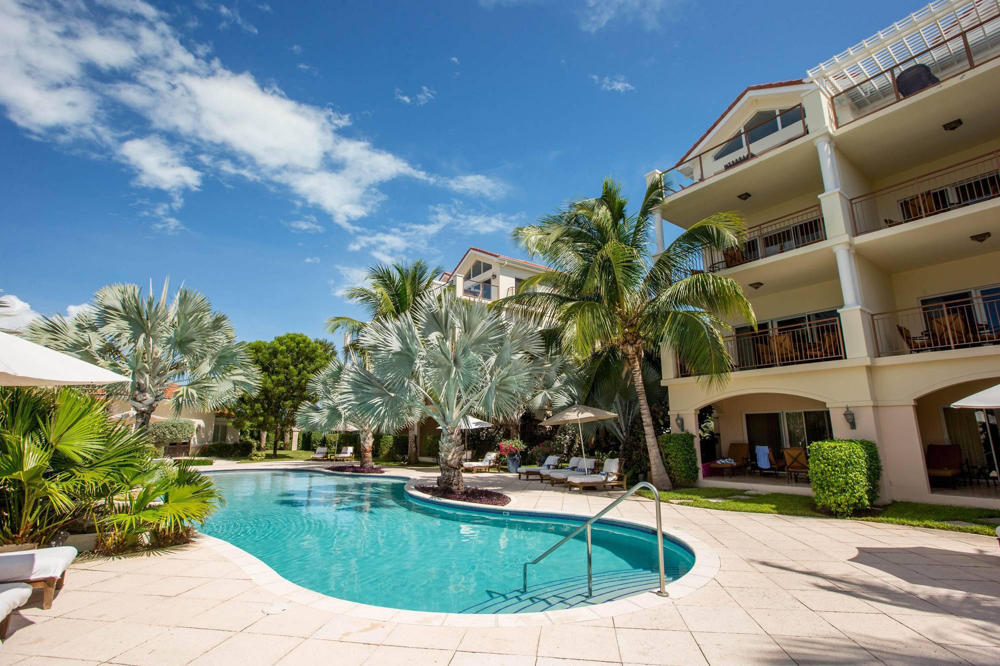 Villa Del Mar Grace Bay Exterior photo