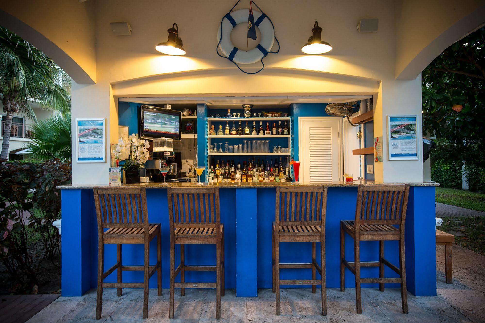 Villa Del Mar Grace Bay Exterior photo